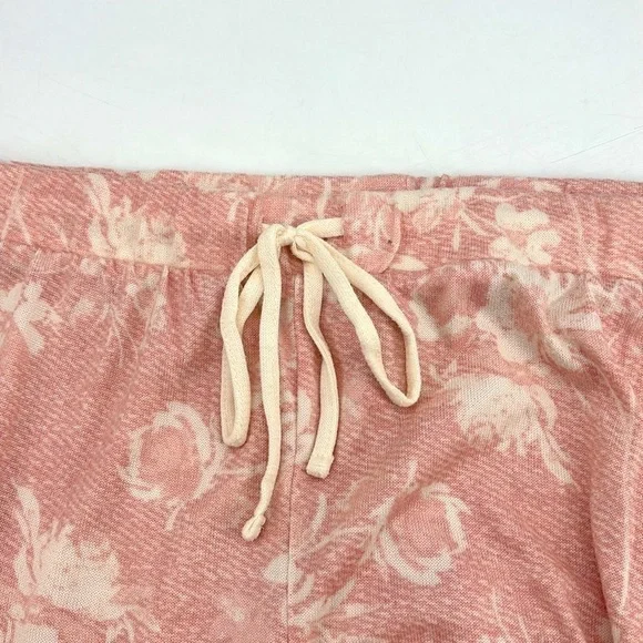 3 piece Lucky Brand pink pajama set size XXL tank, shorts, pants - Picture 11 of 12